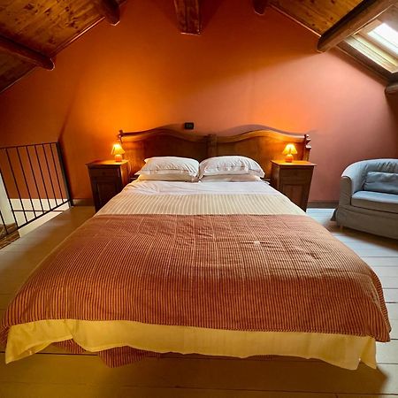 مونْكالييري Le Serre Suites & Apartments المظهر الخارجي الصورة
